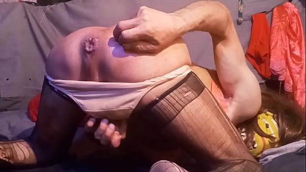 احلى طيز مثلى سالب مصرى سمسم بحب اتناك فى طيزى عاوز اتجوز دكر ظبره جامد يفشخنى وامتتع ظبره بطيازى بعشق النيك