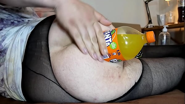 Naughty (Ashton Summers) Gives (William Seed) A Blowjob Under The Table While Hes Eating – Men – Follow and watch Spicy Hunt